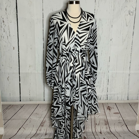 Kardashian Kollection - Picture 12 of 14